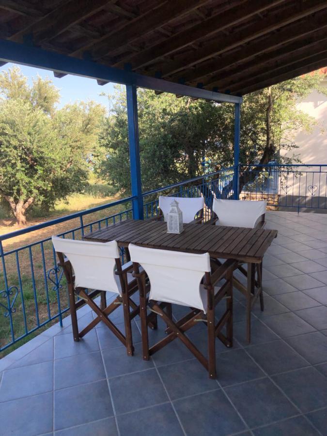 Kómboi Aggeliki House 4 빌라 외부 사진